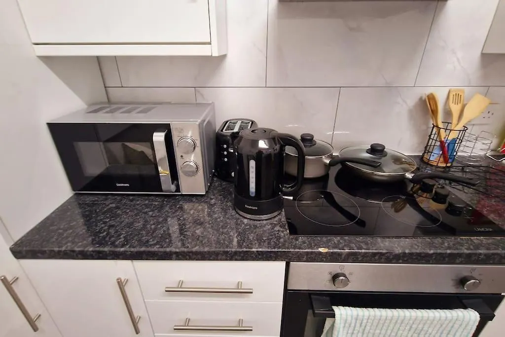 2 Bed Apartment, Near Canary Wharf, O2, Excel, Airport London 0*,  United Kingdom
